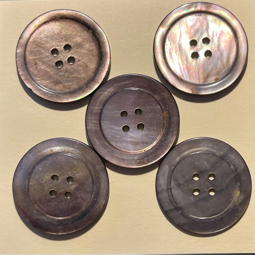 Set of 5 Mother of Pearl Iridescent Shell Buttons - Deep Brown with Purple/Pink